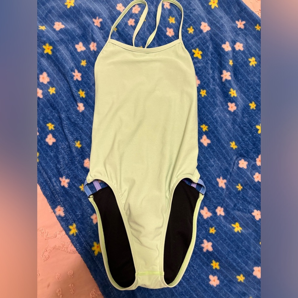jolyn suit, size 28
